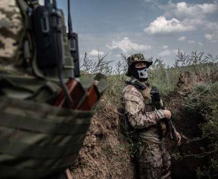 Soldiers of Dnipro-1 volunteer battalion preparing positions at the outskirts of Slovyansk, Ukraine.