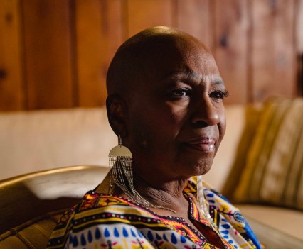 After being diagnosed with breast cancer at age 35, Bridgette Hempstead launched an organization that raises breast cancer awareness and helps Black women advocate for themselves. Visual: Jovelle Tamayo for Undark